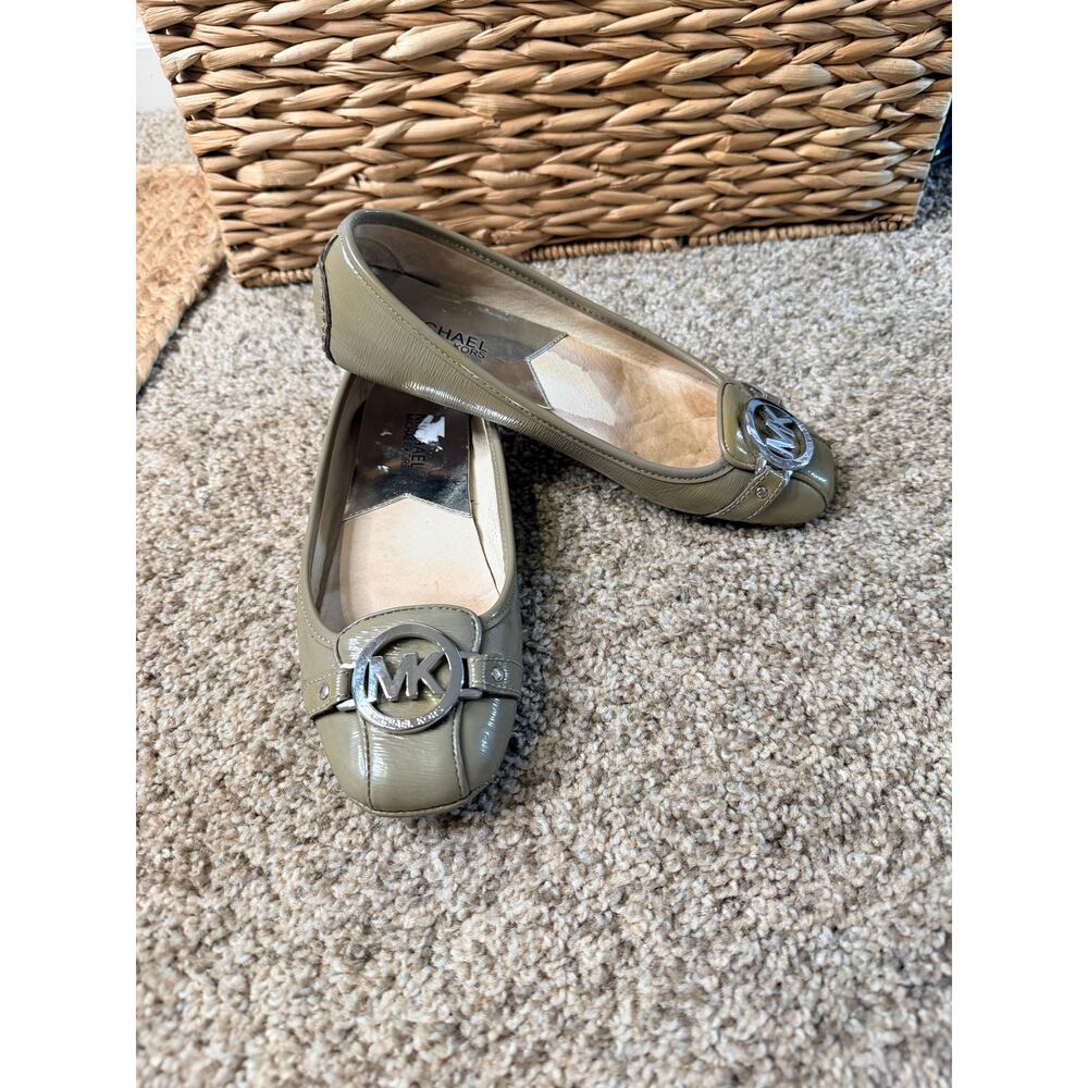 Michael Kors, green patent leather loafers 7 778